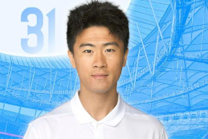 原长春亚泰后卫崔麒加盟大连英博