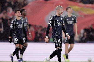 欧冠末轮焦点战 皇马2-4不敌本菲卡无缘直通16强